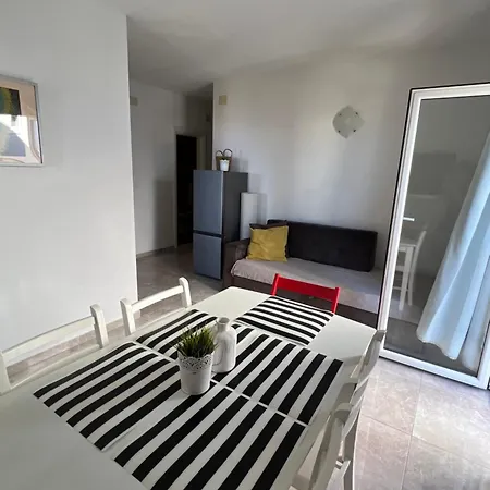 Mikulic Apartment